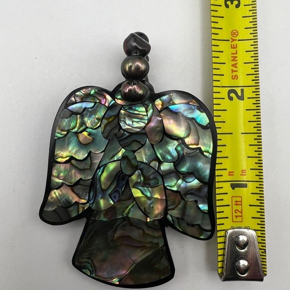 Lee Sands Guardian Angel Abalone Shell Inlay Pendant - Picture 5 of 5